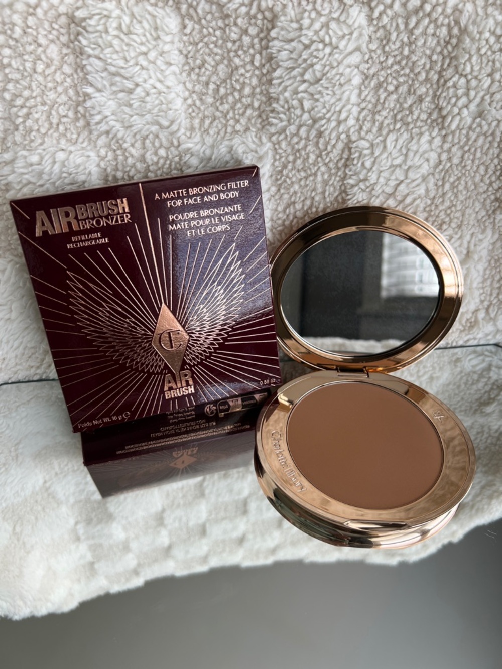 Charlotte Tilbury Airbrush Bronzer — Matte Medium